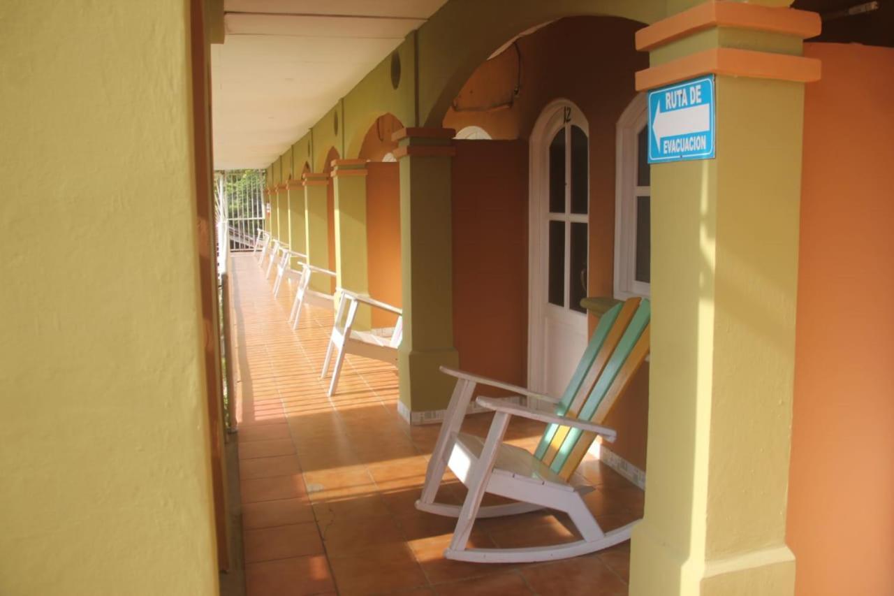 סן חואן דל סור Royal Chateau Hotel מראה חיצוני תמונה
